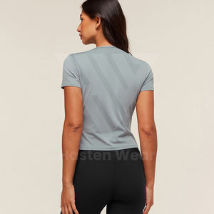 T-shirts de sport pour femmes à manches courtes et col rond, coupe confortable, t-shirts de yoga décontractés et extensibles pour l'entraînement - Product Image 6