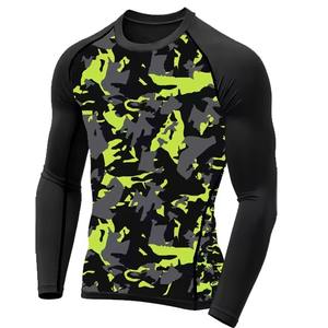 Rashguard personnalisé de haute qualité avec logo imprimé pour MMA, en spandex/polyester, séchage rapide, manches longues - Product Image 2