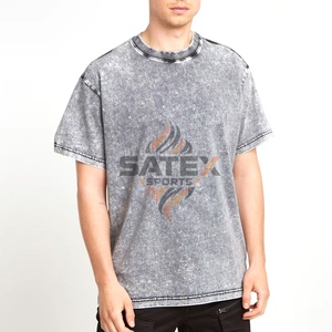 เสื้อยืดผู้ชายทรงโอเวอร์ไซส์ ผ้าคอตตอน 100% ลายเรียบ สไตล์สตรีท ลวดลายทึบ ทรงยาว  ซักย้อมสีแบบแอซิดวอช ป้องกันรอยยับ  รับสกรีนโลโก้ตามแบบ - Product Image 1