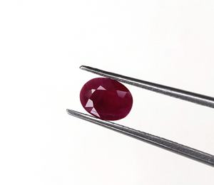 Meilleure qualité 100% naturel 6x8mm ovale poire coupe rouge profond rubis chauffé pierre précieuse en vrac pour boucles d'oreilles et fabrication de colliers - Product Image 6