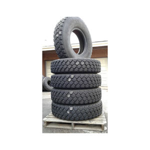 Neumáticos Radiales Nuevos Personalizados 11 70R22.5 Sin Cámara para Repuesto/Reparación de Camiones Pesados en el Mercado Estadounidense - Product Image 1