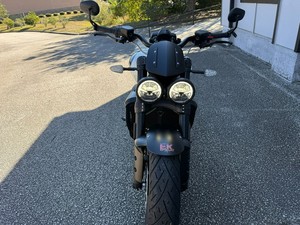 Triumph <span class=keywords><strong>Rocket</strong></span> <span class=keywords><strong>3</strong></span> <span class=keywords><strong>R</strong></span> Evel Knievel รุ่นลิมิเต็ดอิดิชั่น ปี 2026 ประสิทธิภาพยอดเยี่ยม รถมอเตอร์ไซค์ครุยเซอร์รุ่นใหม่ พร้อมจัดส่งทั่วโลก - Product Image 2
