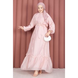 Robe Hijab Modeste Rose à Volants et Ceinture, Grande Taille, en Tissu Crêpe de Soie Imprimé, Plissée à la Taille, Coupe Naturelle en A - Product Image 4