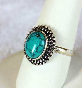 Bague incrustée de turquoise classique Offre Spéciale 925 bijoux en argent pour unisexe élégant OEM cadeau de fête personnalisé pour les fiançailles - Product Image 1