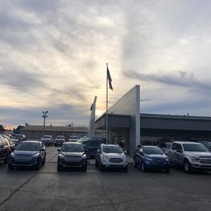 Toyota Hilux 2025, 2.7L, 4 Cilindros, <span class=keywords><strong>4x4</strong></span>, 2 Ejes, Combustible: Gasolina, Tracción en las Cuatro Ruedas, Transmisión Automática, Volante a la Izquierda - Product Image 4