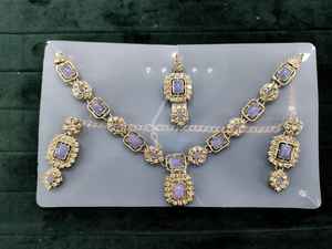 ชุดสร้อยคอเงาประณีตที่กำลังเป็นที่นิยมล่าสุด เครื่องประดับงานแต่งงาน พร้อมต่างหูเพชรซิร์คอน - Product Image 2