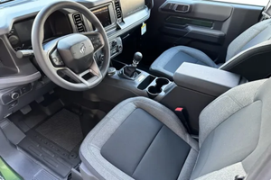 พร้อมขับขี่ - รถพวงมาลัยซ้ายมือสอง |   พวงมาลัยขวา |   ฟอร์ด บรองโก้ ปี 2022 แบบ 2 ประตู เกียร์ 7 สปีด - Product Image 3