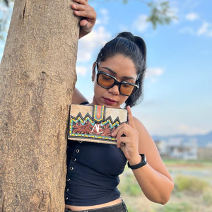 Style occidental cheveux sur peau usiné fourrure cuir pochette femmes conçu sac à main vente chaude sculpture cuir portefeuille meilleur cadeau pour elle - Product Image 1