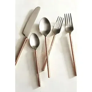 Ensemble de couverts en acier inoxydable plaqué argent Design attrayant pour les fêtes Restaurants Hôtel et Resort Prix de gros en Inde - Product Image 3