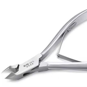 NGHIA OMI AB-202 Cortaúñas Profesional de Lujo, Cortaúñas de Acero Inoxidable de Alta Calidad con Recubrimiento Gris para Manicura y Pedicura - Product Image 1