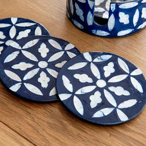 Juego de Posavasos Redondos Hechos a Mano con Madreperla y Mosaico Geométrico Índigo, Posavasos Decorativos de Concha Marina para Protección de Mesa - Product Image 3