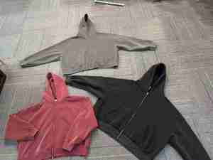 Sudadera con Capucha Coreana de Algodón Pesado con Cremallera y Pedrería, Estilo Streetwear, Lavado Ácido Funcional, Personalizada OEM - Product Image 2