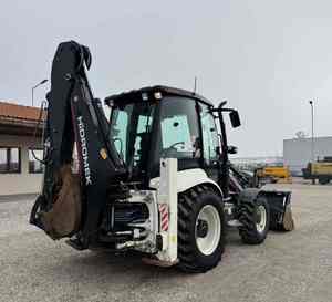 Retroexcavadora TOP Hidromek HMK 62SS Alpha 4x4 Diésel, Máquina de Construcción con Cargador Frontal, Ahora Disponible en Stock al por Mayor - Product Image 1