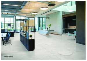 Carreaux de porcelaine modernes 600x1200mm Effet pierre douce Revêtement de sol élégant pour les intérieurs résidentiels - Product Image 4