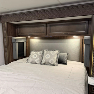 FOURNISSEUR DE CAMPING-CAR MARQUE BAY STAR 3225 CLASSE A, NEUF 2023, D'OCCASION - Product Image 2