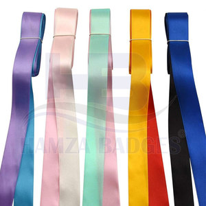 Conception de taille personnalisable de rouleau de ruban de satin de soie léger et écologique lisse pour une utilisation artistique de présentation de cadeau professionnel - Product Image 2