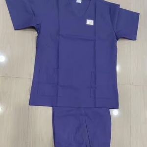 เสื้อกั๊กแบบปรับได้และเสื้อพิมพ์โลโก้ชุดเครื่องแบบทำความสะอาดพนักงานโรงแรมพร้อมโลโก้ปรับได้ - Product Image 1