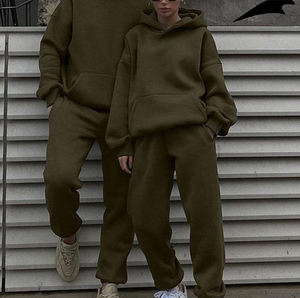 Survêtements de sport pulls personnalisés avec logo réfléchissant vierge Ensemble 2 pièces coupe-vent en nylon pour hommes - Product Image 4