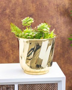 Macetas de metal con diseño de cubo para decoración de exteriores a bajo precio por AALIYAN IMPEX - Product Image 6