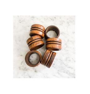Ensemble de ronds de serviette en bois design Belle finition polie Décoration de table de fête de mariage Idée cadeau pour les amateurs de salle à manger - Product Image 3