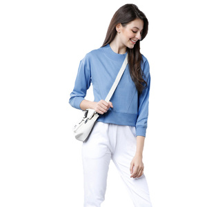 Sweats à capuche et sweatshirts grande taille pour femmes avec manches longues et coupe surdimensionnée et tissu polaire doux pour une tenue décontractée et confortable - Product Image 1