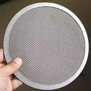 แผ่นกรองสแตนเลสเกรดพรีเมียม 304 แบบตาข่ายไมครอน สำหรับการกรองอุตสาหกรรมที่มีความแม่นยำสูง และความต้องการแพ็คกรองหลายชั้น - Product Image 1