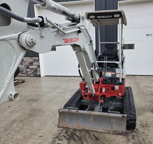 Mini-excavatrices sur chenilles compactes TAKEUCHI TB225 2026 pour la construction, l'agriculture et l'aménagement paysager - À vendre - Product Image 5