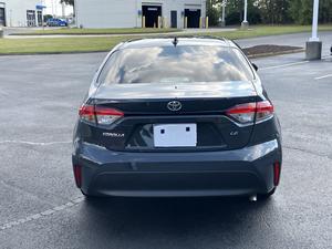 Toyota Corolla LE CVT 2023 d'occasion, conduite à gauche, boîte automatique 6 vitesses de haute qualité, toit ouvrant électrique, système de navigation - Product Image 6