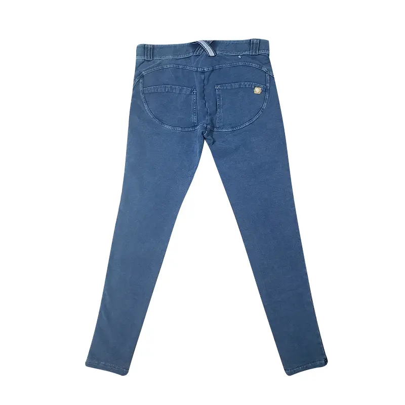 Primavera Nova Apertado Elástico Hip Lifting Crop Calças Moda e Minimalista Ultra Baixa Cintura Jeans para As Mulheres