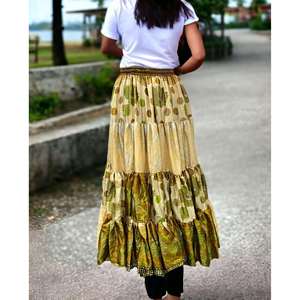 Falda de Danza del Vientre de Seda Satinada Vintage con Cintura Elástica y Textura Suave - Product Image 1