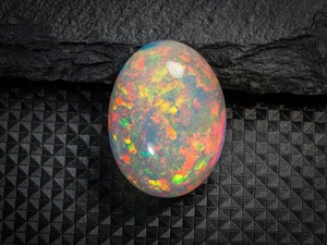 Opale de Welo naturelle de qualité AAA, 19,80 carats, taille ovale, multi-cabochons, pour la fabrication de bijoux, traitée par voie de cirage/huile, certifiée par un tiers - Product Image 2