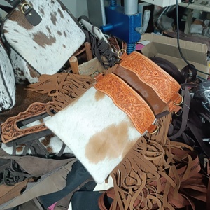 Cowhide Hair on <b>Bag</b> Western Bohemian Floral Hand <b>Tooled</b> Crossbody <b>Bag</b> Cowhide Leather <b>Tote</b> <b>Bag</b> Manufacturer Ready to Ship - Product Image 3