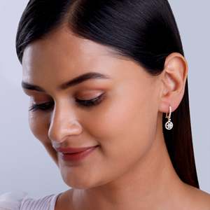 Boucles d'oreilles solitaires en or rose avec diamant, en argent 925, design élégant en forme de goutte, polyvalentes pour les occasions quotidiennes - Product Image 3