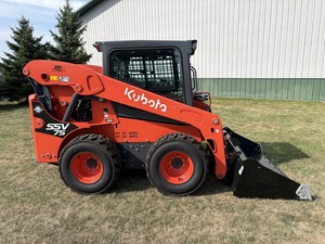 Chargeuse compacte Kubota SSV75 d'occasion avec moteur, pompe, boîte de vitesses et PLC - Product Image 4