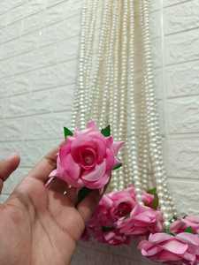 มาลัยไข่มุกและดอกกุหลาบสำหรับ mehendi, haldi, กิจกรรม, งานแต่งงาน, งานเลี้ยง, เทศกาล, การตกแต่งฟังก์ชั่น