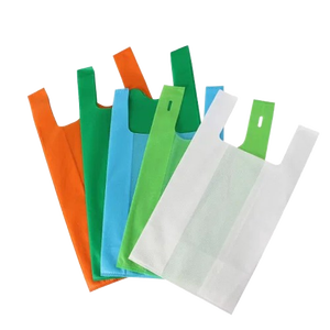 Bolsa de camiseta no tejida a precio barato con impresión de logotipo personalizado bolsa de transporte de comestibles reutilizable directa de la fábrica de Vietnam a granel - Product Image 1