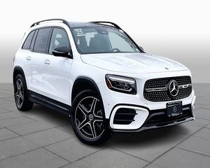 Mercedes-Benz GLB 250 AWD 4MATIC 2025 Usado en Excelentes Condiciones - Listo para Enviar - Product Image 3