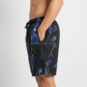 กางเกงขาสั้นผู้ชายลายกราฟิก แห้งเร็ว ผลิตตามแบบ OEM ลายสายฟ้าสีน้ำเงิน ดีไซน์พายุฝน สำหรับฤดูร้อน สไตล์สตรีทแวร์ - Product Image 4