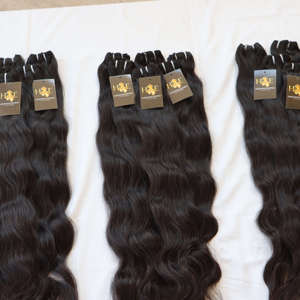 Venta al por mayor personalizada cutícula alineada virgen templo indio paquetes de cabello humano crudo Bodywave y HD encaje rizado de cinta Ins - Product Image 1