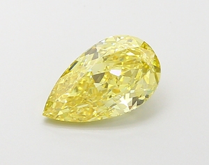 Diamante Amarillo de Laboratorio en Forma de Pera Cultivado de Forma Ética para Marcas de Joyería Sostenible, Diseños de Moda y Lujo Ecológicos - Product Image 1