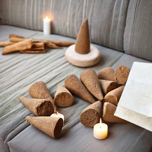 Conos de Agarwood Natural al por Mayor, Incienso Relajante con Aroma a Oud para Meditación, OEM ODM - Product Image 1