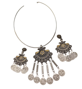 Elegante Conjunto de Collar y Pendientes Hasli Bicolor Oxidado con Diseño Tribal Intrincado para Mujer, Talla Única, para Toda Ocasión, Vjoshijewels - Product Image 2