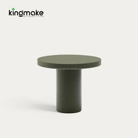 Table Ronde Extérieure Robuste en Béton pour Jardin, Mobilier de Jardin de Luxe en Gros pour Complexes Hôteliers et Bords de Piscine