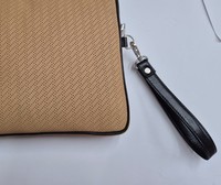 100% Premium-Qualität Echtes Kuhleder Business Laptop-Hülle Tasche Anpassbare Farbe Logo Modernes Perforiertes Design YKK-Reißverschluss