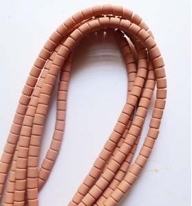 Perles en argile polymère de haute qualité pour les bijoux Perles en argile céramique et porcelaine à prix raisonnable de l'Inde Exportateur - Product Image 1