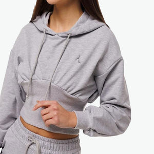 Conjunto de sudadera con capucha y pantalones cortos de punto sólido por encima de la rodilla informal para mujer diseño personalizado 2025 - Product Image 5