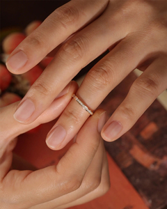 Anillo de Eternidad de Oro Sólido de 14K con Diamantes Cultivados en Laboratorio, Diseño Clásico para Mujer, Anillo de Compromiso, Idea de Regalo - Product Image 5