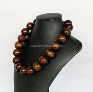 สร้อยคอวินเทจที่สร้างแรงบันดาลใจจากไม้ธรรมชาติและลูกปัดเรซิ่นมันวาวเหมาะสำหรับผู้ค้าปลีก - Product Image 4