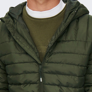 En nuevo stock Chaqueta acolchada ligera de secado rápido Diseña tu propia chaqueta acolchada de invierno para hombre de Bajo MOQ - Product Image 6