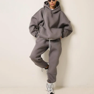 Chándal de alta calidad para hombres, sudaderas con capucha y pantalones, conjuntos de sudaderas con capucha Unisex de gran tamaño para hombres - Product Image 4